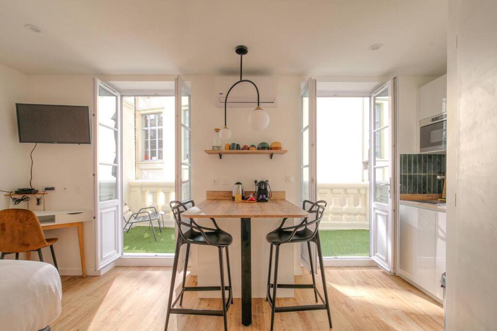 Joli Climatise Avec Terrasse - Centre Apartment Lyon
